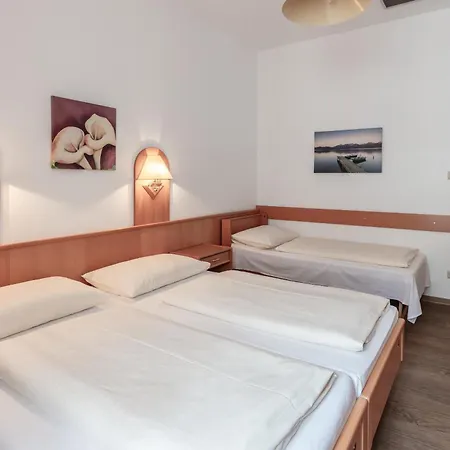 Hotel Admiral-2